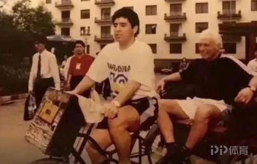 世界杯有个国家让中国人如此着迷 救世主情结 7 世界杯有个国家让中国人如此着迷 救世主情结