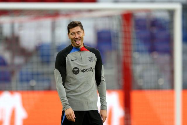 莱万重返安联败兴而去世一锋为何变身吐饼狂魔? 4 莱万重返安联败兴而去世一锋为何变身吐饼狂魔?