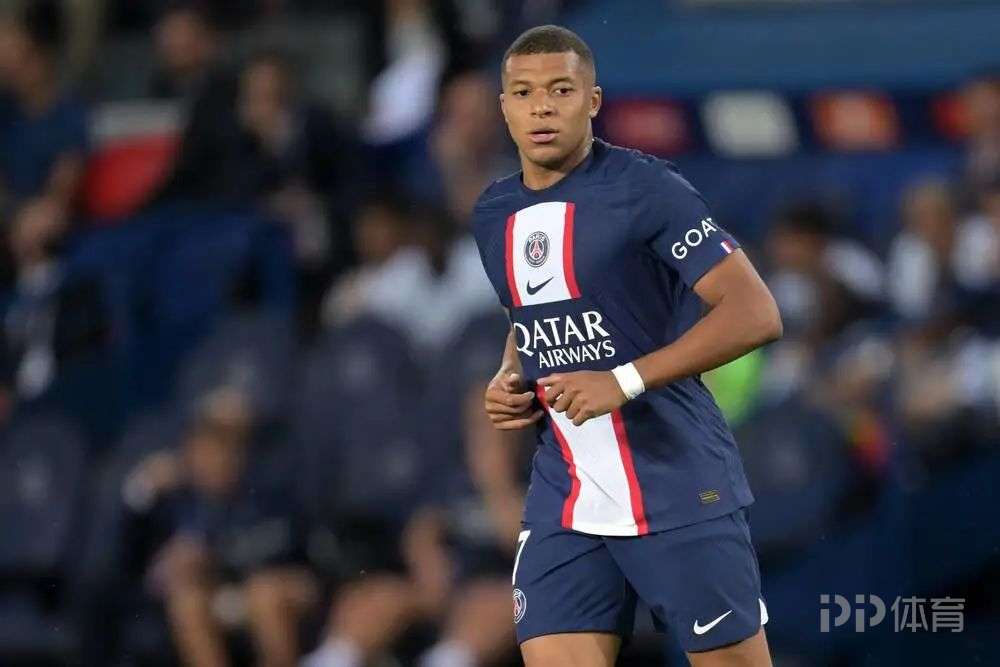 专访丨姆巴佩我会获得金球奖代表巴黎 10 专访丨姆巴佩我会获得金球奖代表巴黎