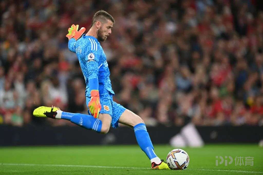 开局不利后强势反弹滕哈赫做对了什么? 6 开局不利后强势反弹滕哈赫做对了什么?