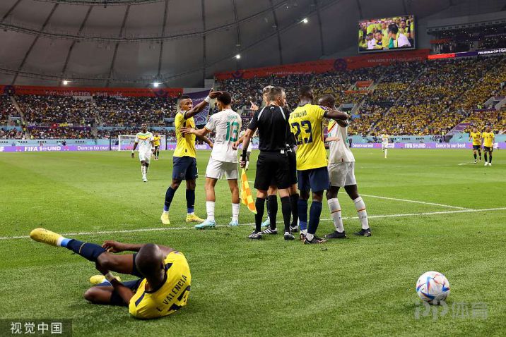 世界杯-塞内加尔2-1厄瓜多尔晋级淘汰赛 萨尔、库利巴利建功 6 厄瓜多尔 vs 塞内加尔